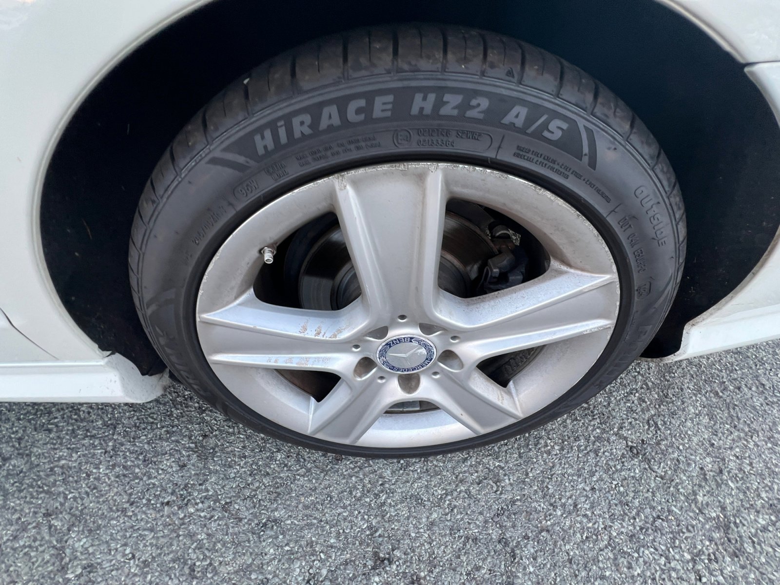 Used 2011 Mercedes-Benz C 300 4MATIC Sedan image 31