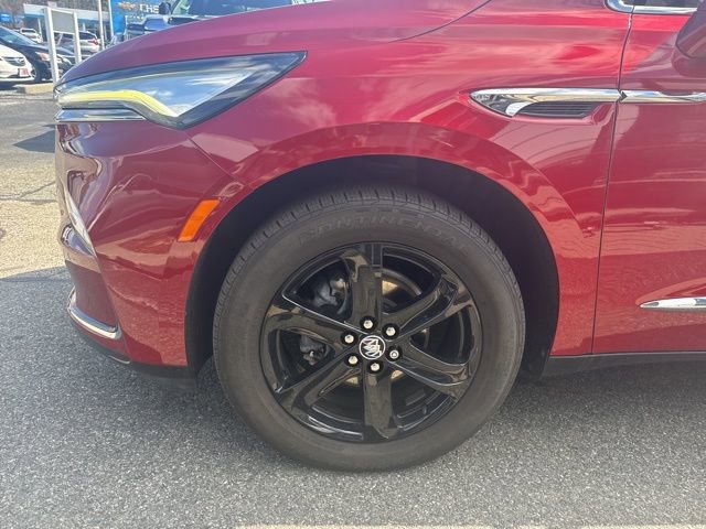 Used 2023 Buick Enclave Essence w/ Experience Buick Package image 3