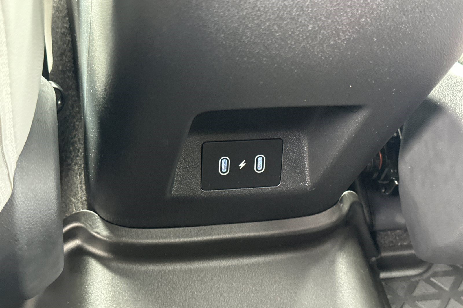 Used 2026 Hyundai Santa Cruz SEL FWD image 15