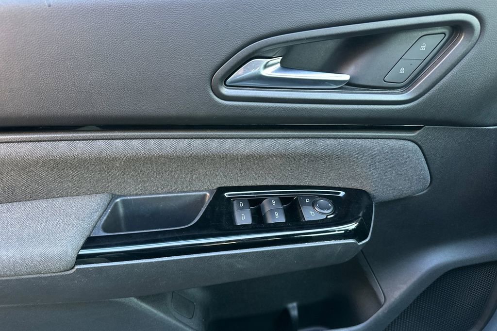 Certified 2024 Honda Prologue EX image 11