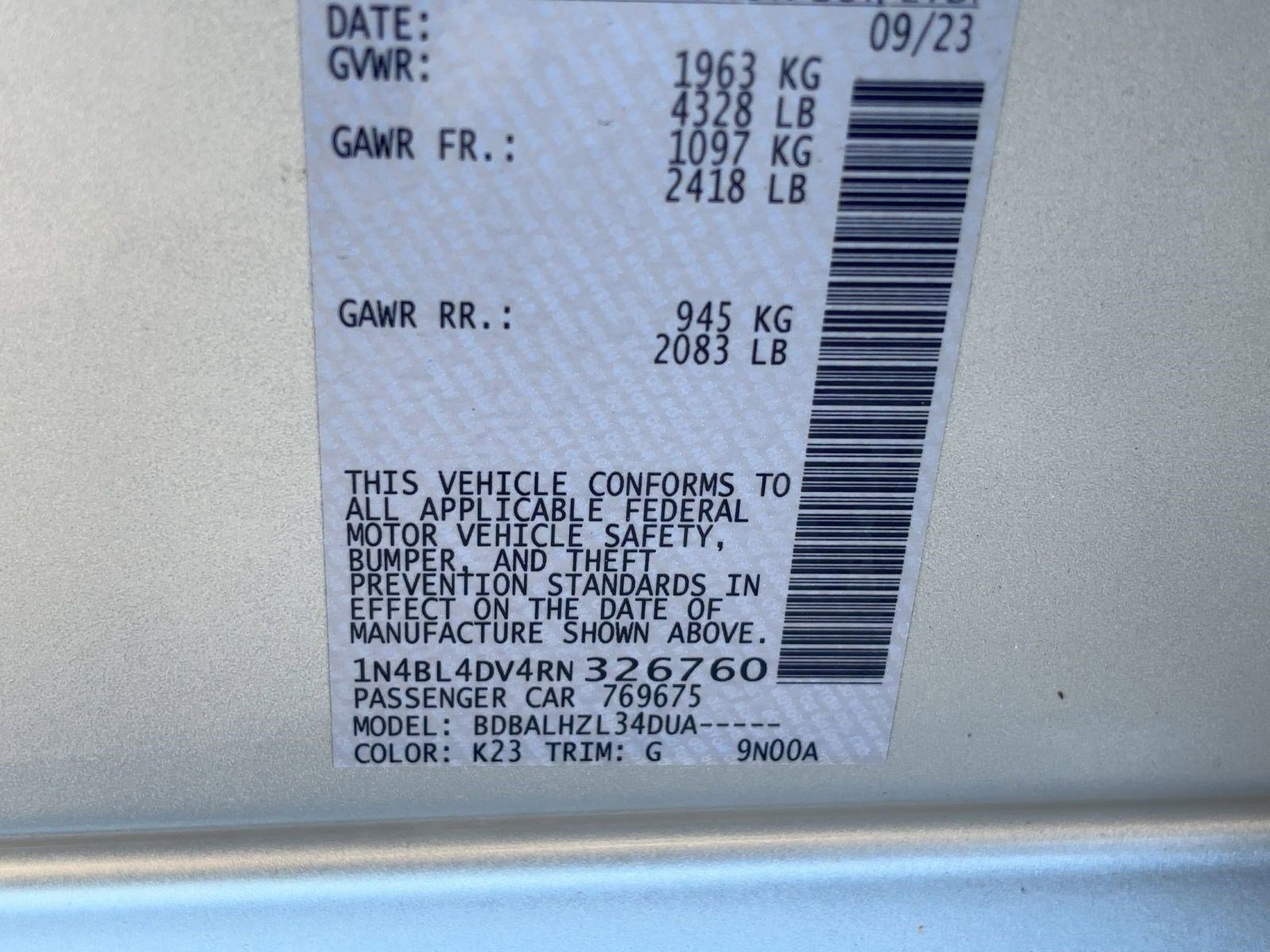 Used 2024 Nissan Altima 2.5 SV image 18