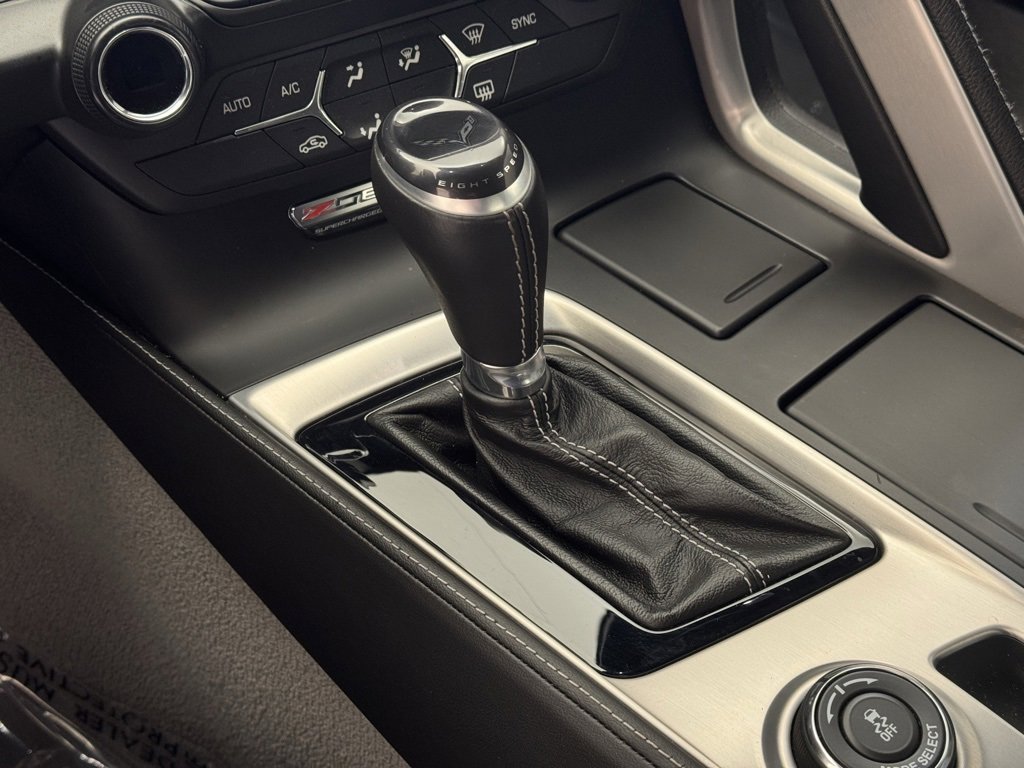 Used 2019 Chevrolet Corvette Z06 w/ Battery Protection Package image 19