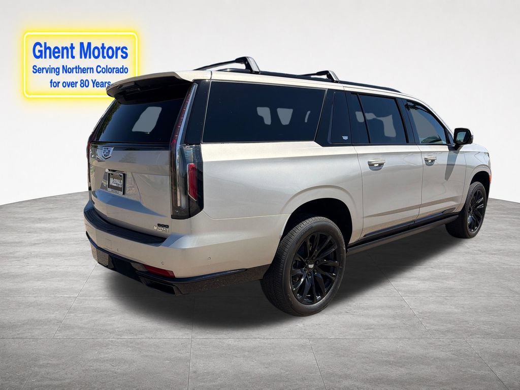 Used 2024 Cadillac Escalade ESV Sport Platinum w/ LPO, ONYX Package AWD/4WD image 6