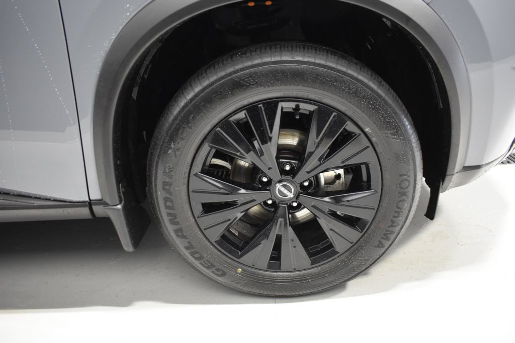 Certified 2023 Nissan Rogue SV w/ SV Premium B Package image 10