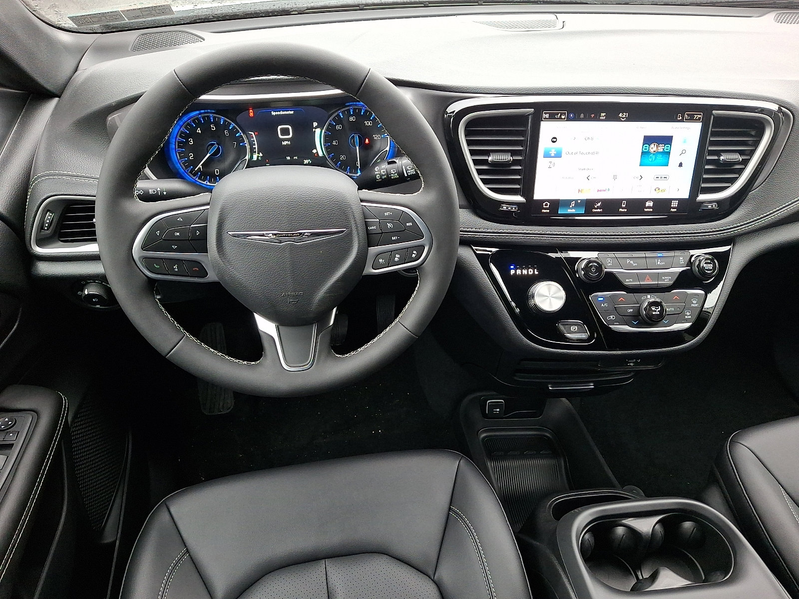 New 2026 Chrysler Pacifica Select image 7