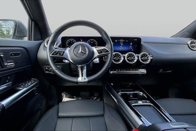 Certified 2026 Mercedes-Benz GLA 250 4MATIC image 11
