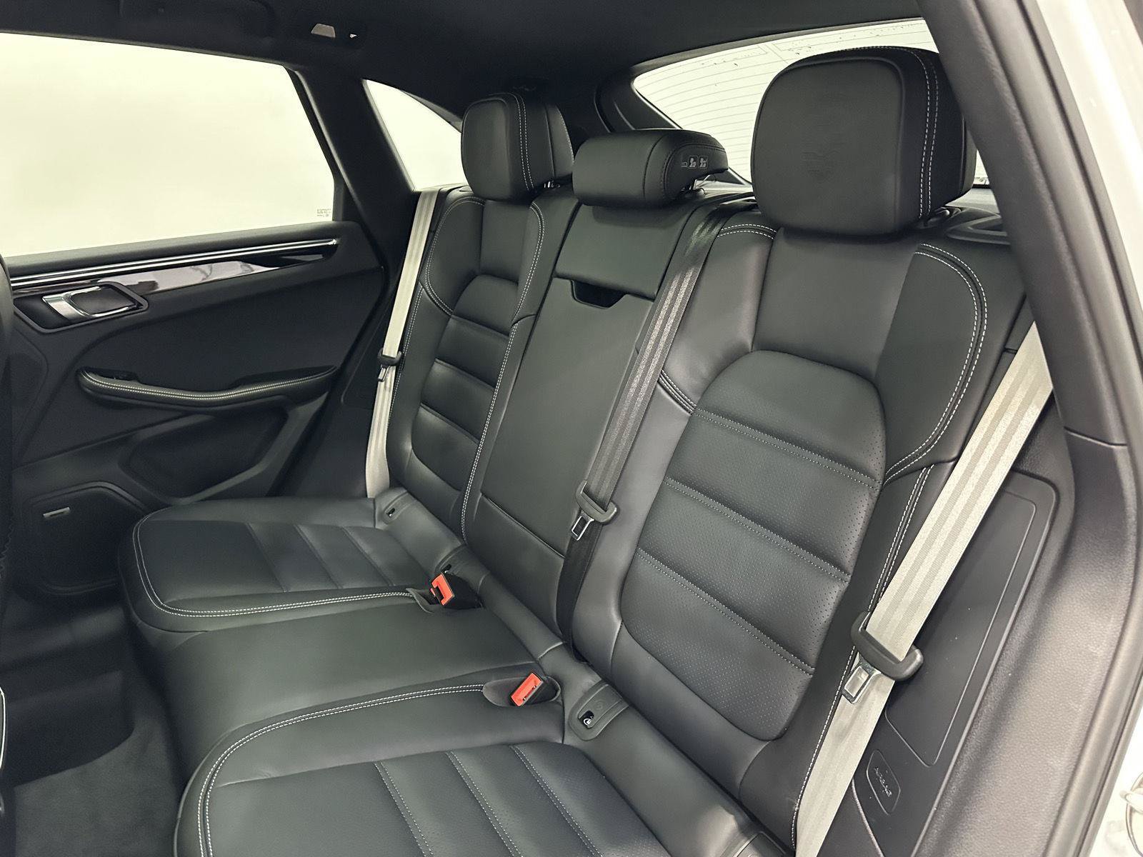 New 2026 Porsche Macan S AWD/4WD image 35