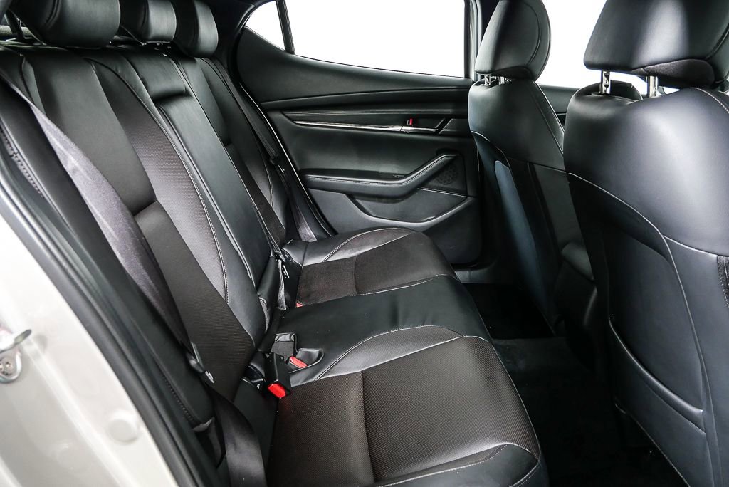 Used 2022 MAZDA MAZDA3 s image 27