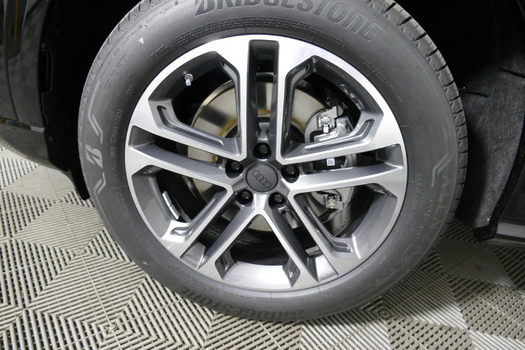 New 2026 Audi Q5 2.0T AWD/4WD image 9