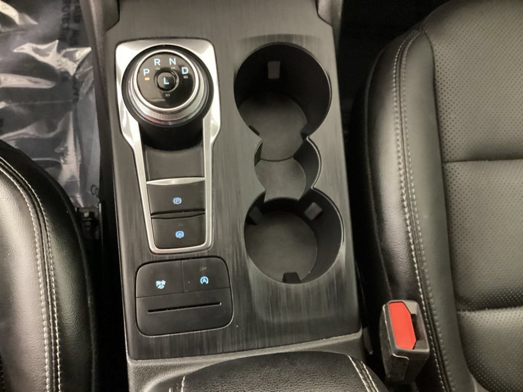 Used 2022 Ford Escape SEL w/ Technology Package AWD/4WD image 24