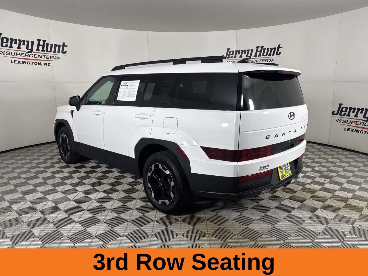 Used 2025 Hyundai Santa Fe XRT image 7