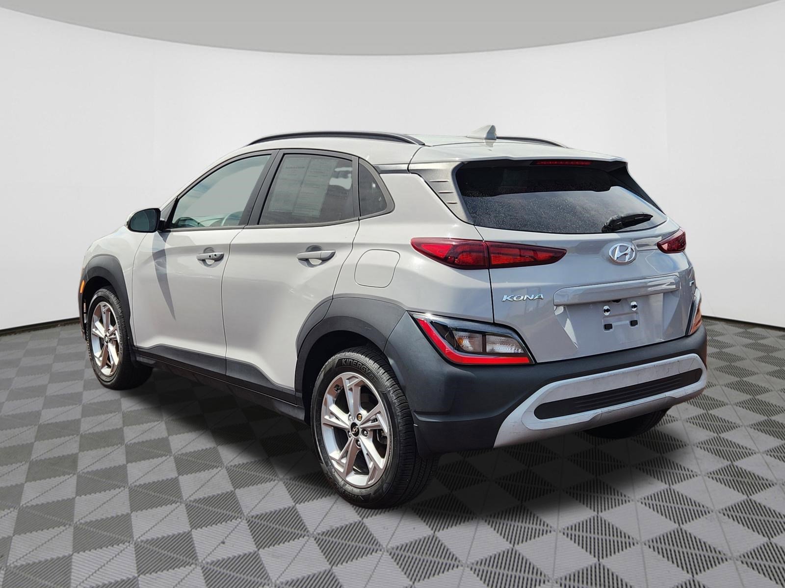 Certified 2022 Hyundai Kona SEL image 3