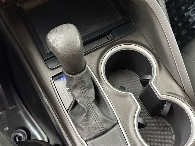 Used 2021 Toyota Camry LE FWD image 14