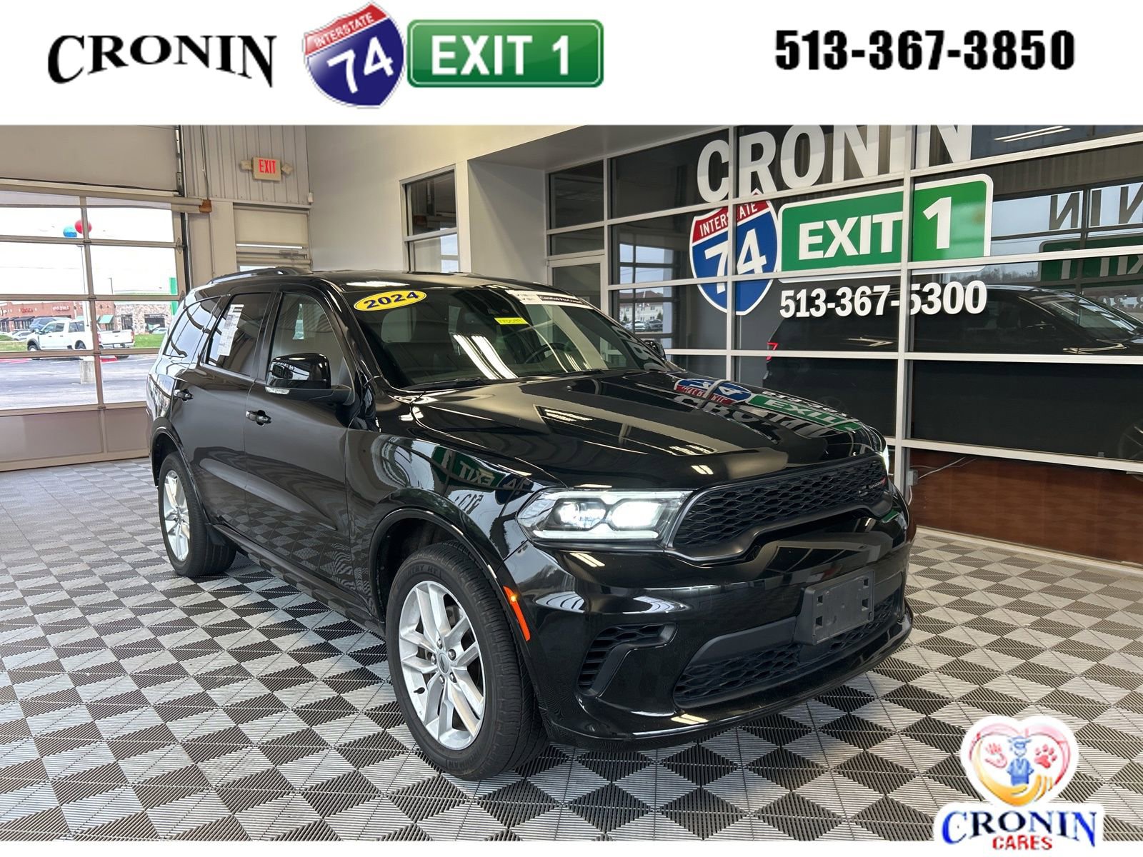 Used 2024 Dodge Durango GT image 1