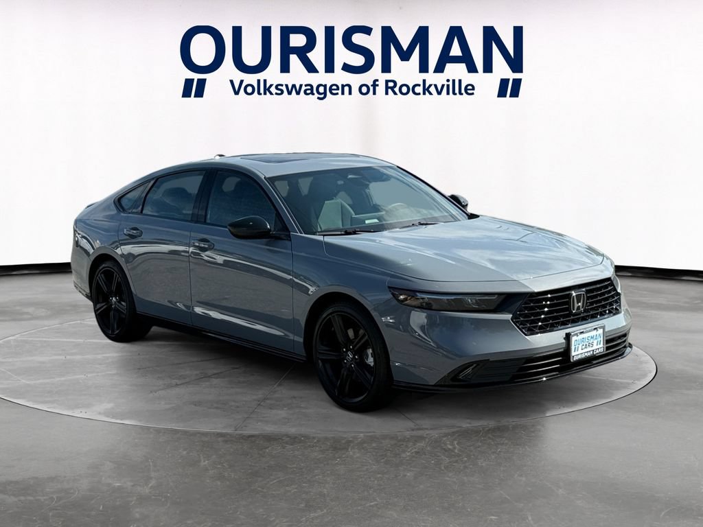 Used 2026 Honda Accord Sport image 1