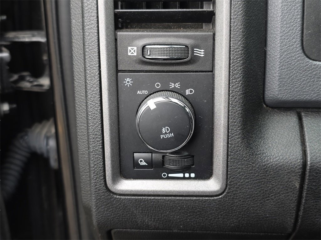 Used 2019 RAM 1500 Express w/ Express Value Package image 16