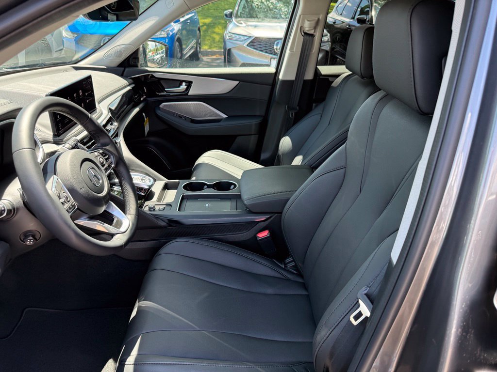 Certified 2026 Acura MDX SH-AWD image 15