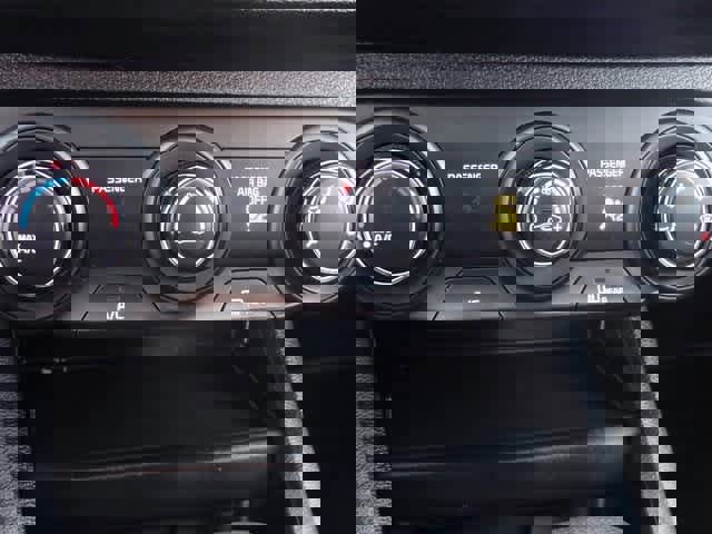 Used 2023 Kia Forte LXS image 23