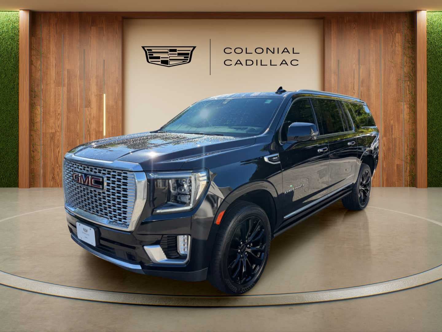 Used 2021 GMC Yukon XL Denali w/ Denali Premium Package