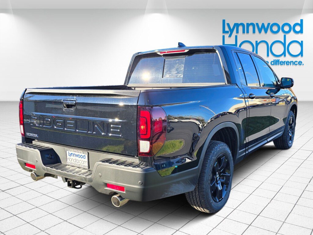 New 2026 Honda Ridgeline Black Edition image 5