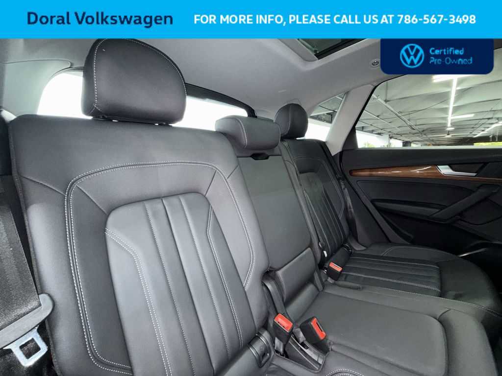 Used 2023 Audi Q5 2.0T Premium w/ Convenience Package image 26