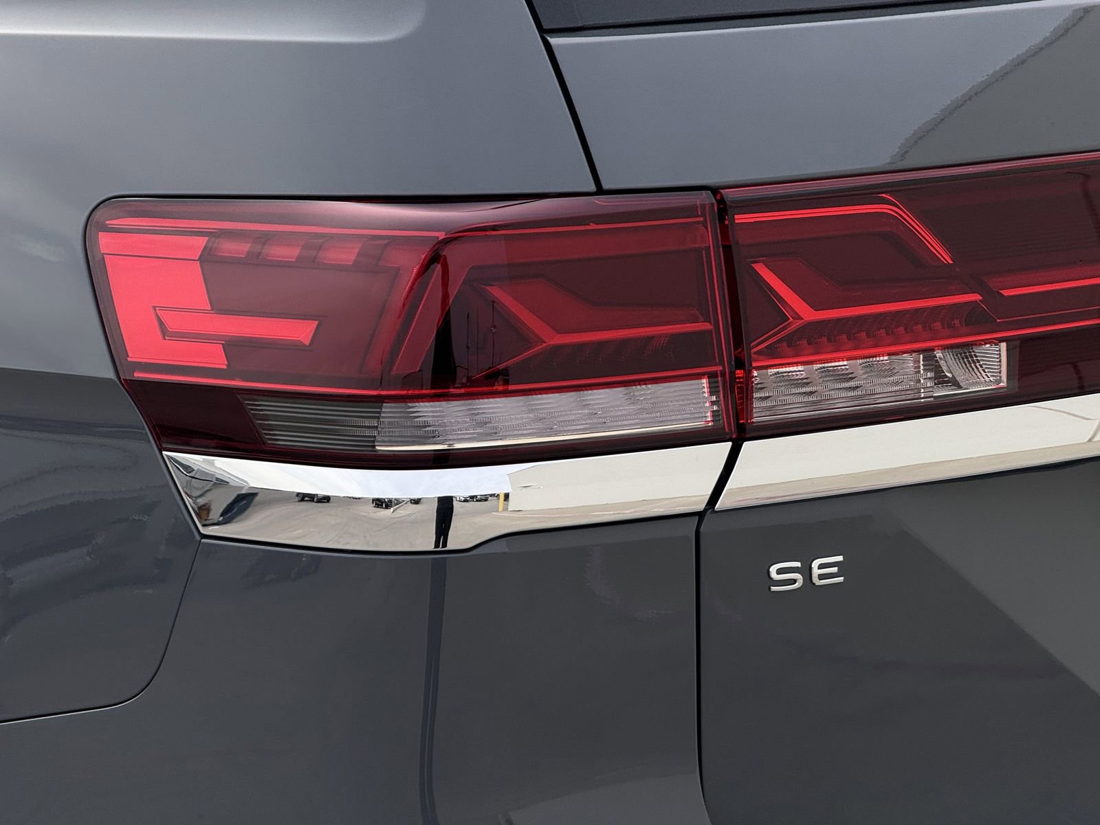 New 2026 Volkswagen Atlas SE image 10