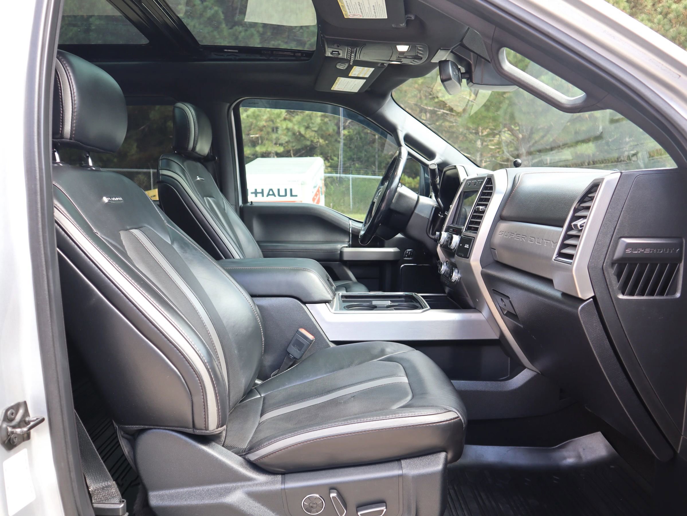 Used 2019 Ford F450 Platinum image 14