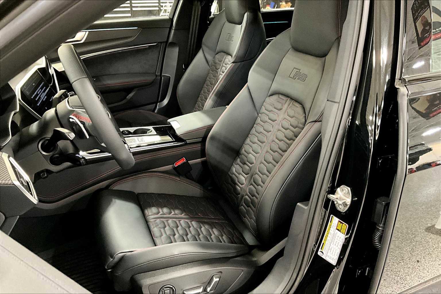 New 2026 Audi RS 6 performance image 9