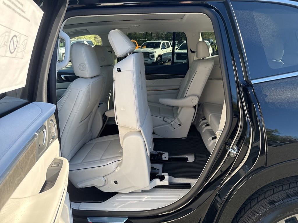 New 2026 Buick Enclave Avenir w/ Super Cruise Package image 58