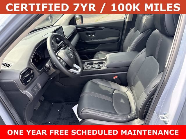 Used 2025 Honda Pilot Touring image 14