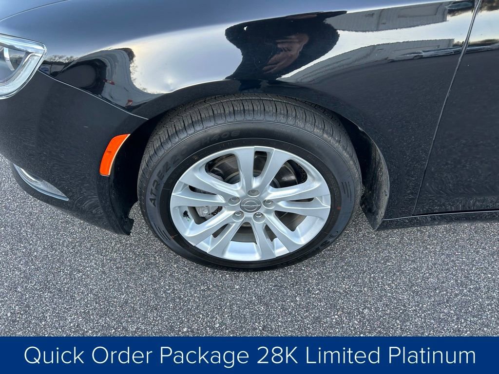 Used 2017 Chrysler 200 Limited Platinum image 14