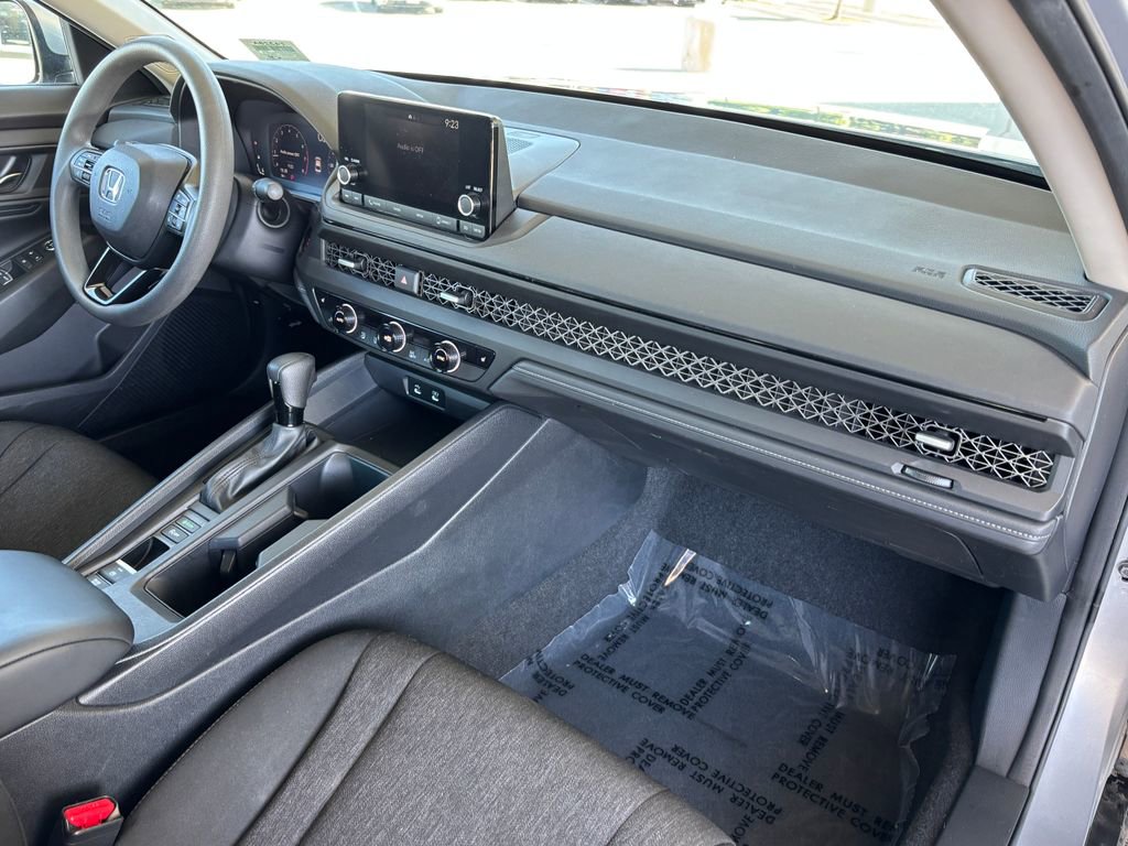 Used 2023 Honda Accord EX image 21