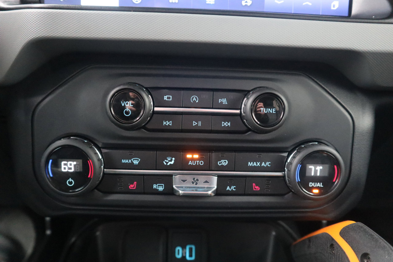 Used 2021 Ford Bronco Badlands image 76