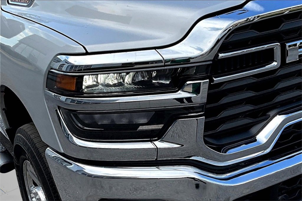 New 2026 RAM 2500 Tradesman image 28