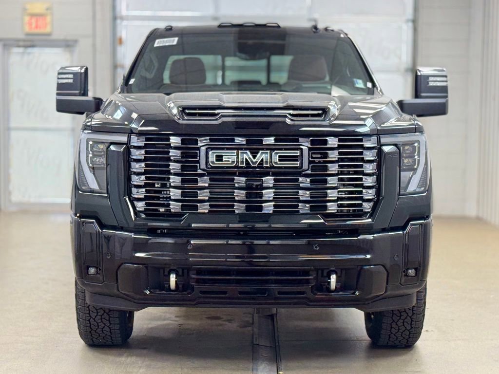 New 2026 GMC Sierra 2500 Denali Ultimate AWD/4WD image 2