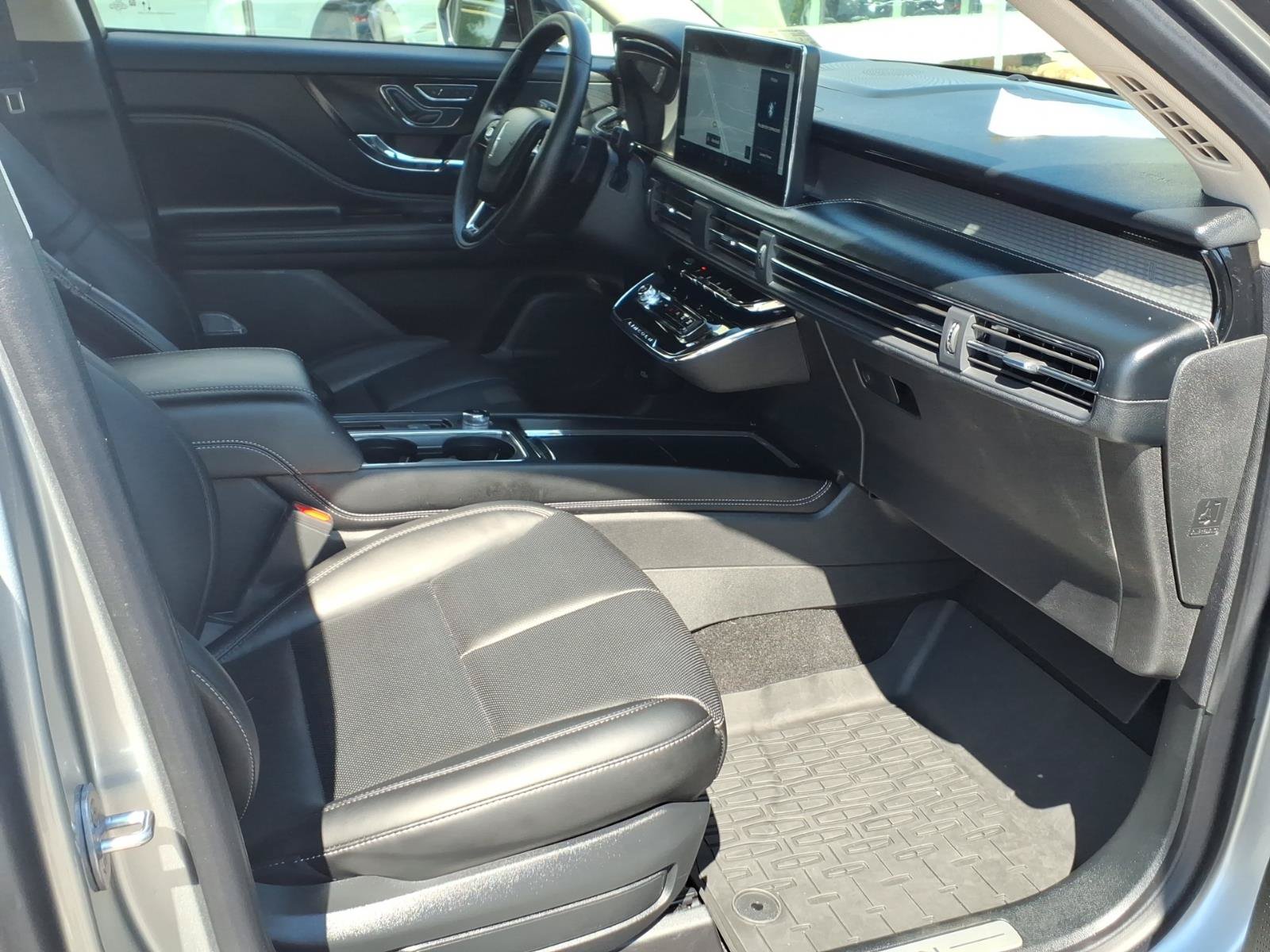Certified 2024 Lincoln Corsair AWD w/ Equipment Group 101A image 29