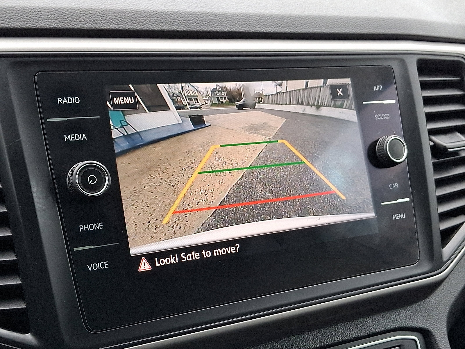 Used 2021 Volkswagen Atlas SE w/ Panoramic Sunroof Package image 19