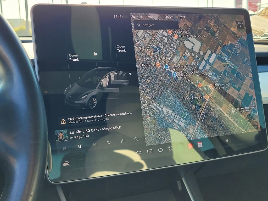 Used 2018 Tesla Model 3 Mid Range RWD image 12