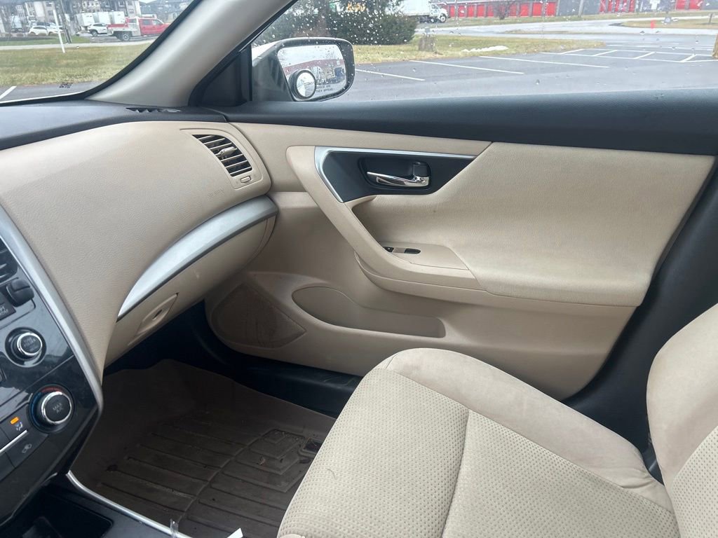 Used 2015 Nissan Altima 2.5 S image 17