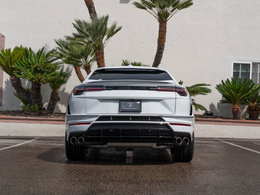 Used 2023 Lamborghini Urus S AWD/4WD image 4