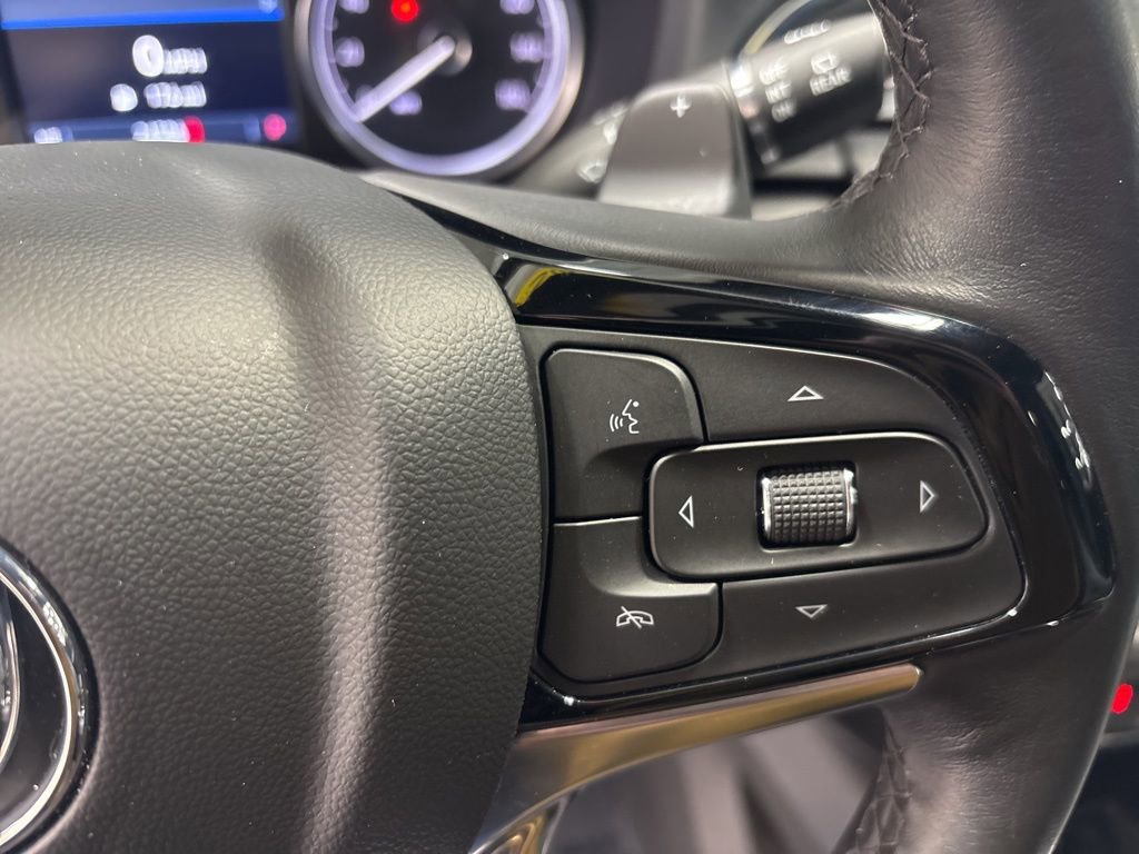 Used 2024 Buick Enclave Essence w/ Sport Touring Edition image 15