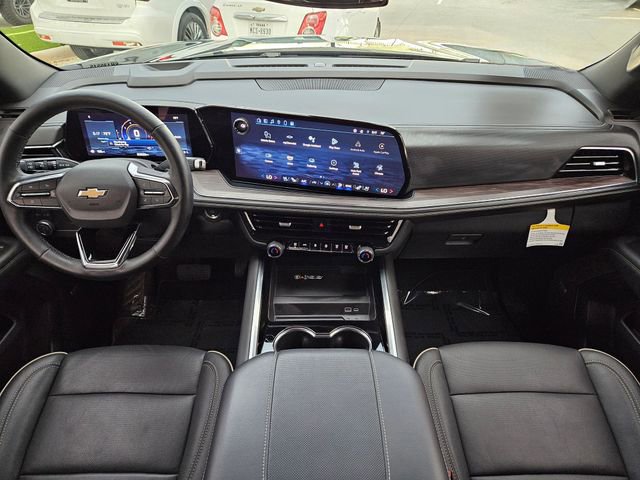 Used 2025 Chevrolet Tahoe Premier RWD image 10