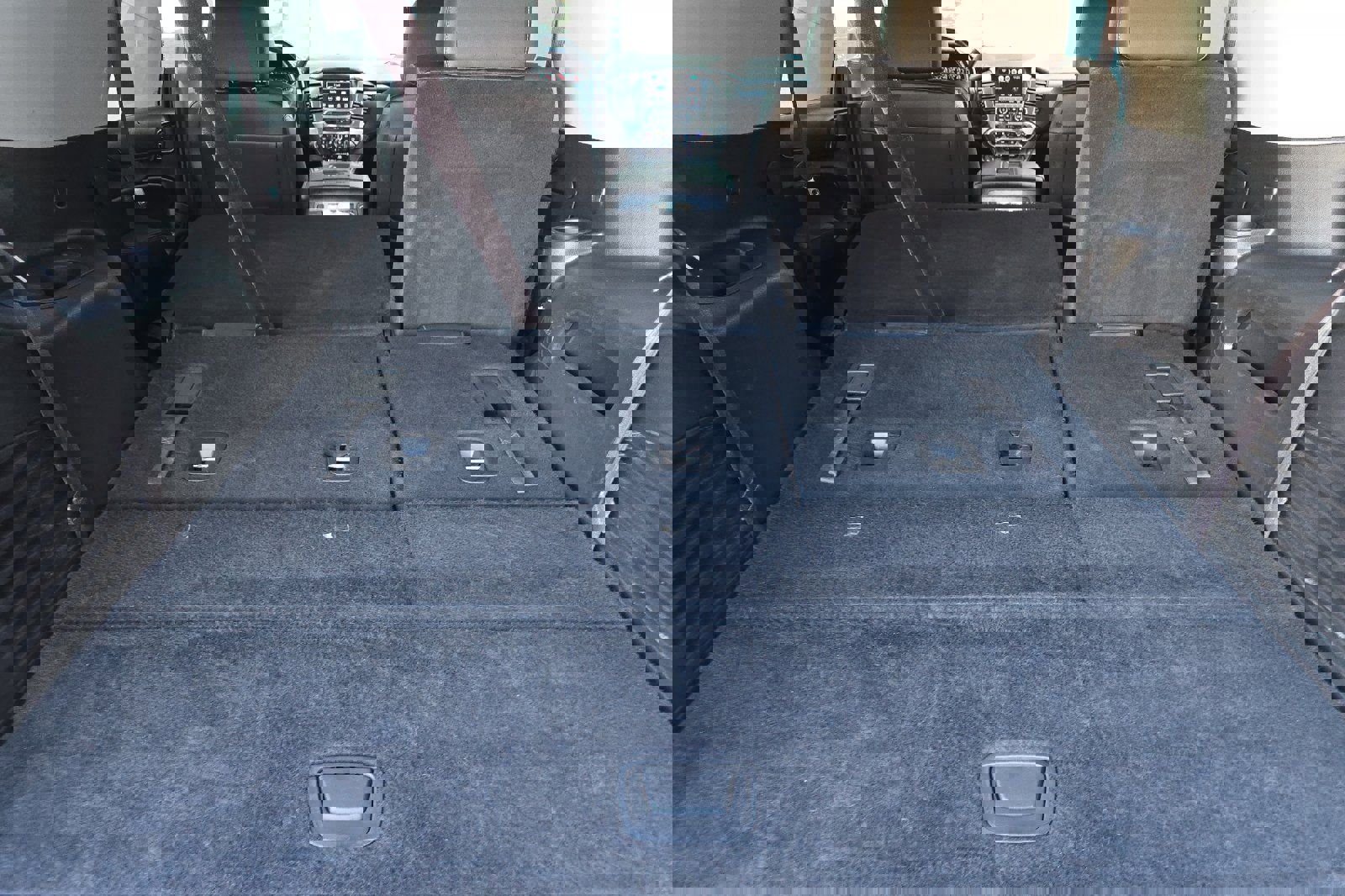 Used 2017 Chevrolet Tahoe LT image 18