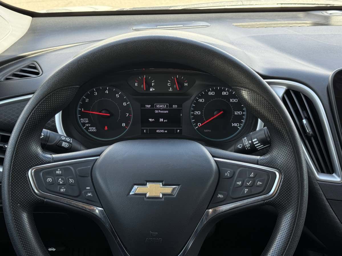 Used 2023 Chevrolet Malibu LT image 18