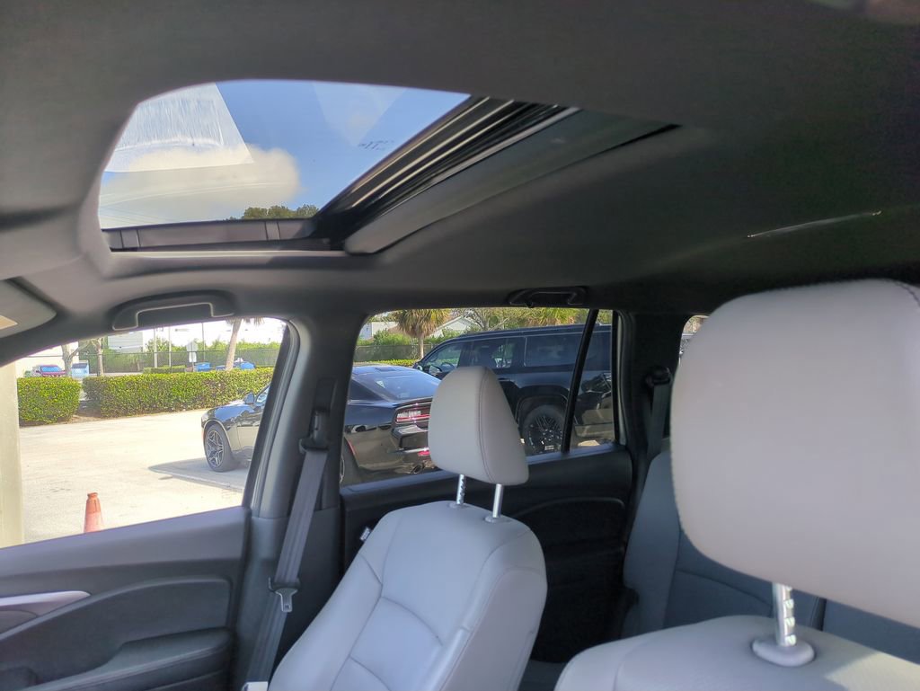 Used 2022 Honda Passport EX-L image 23