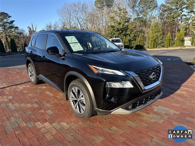 Used 2023 Nissan Rogue SV image 38