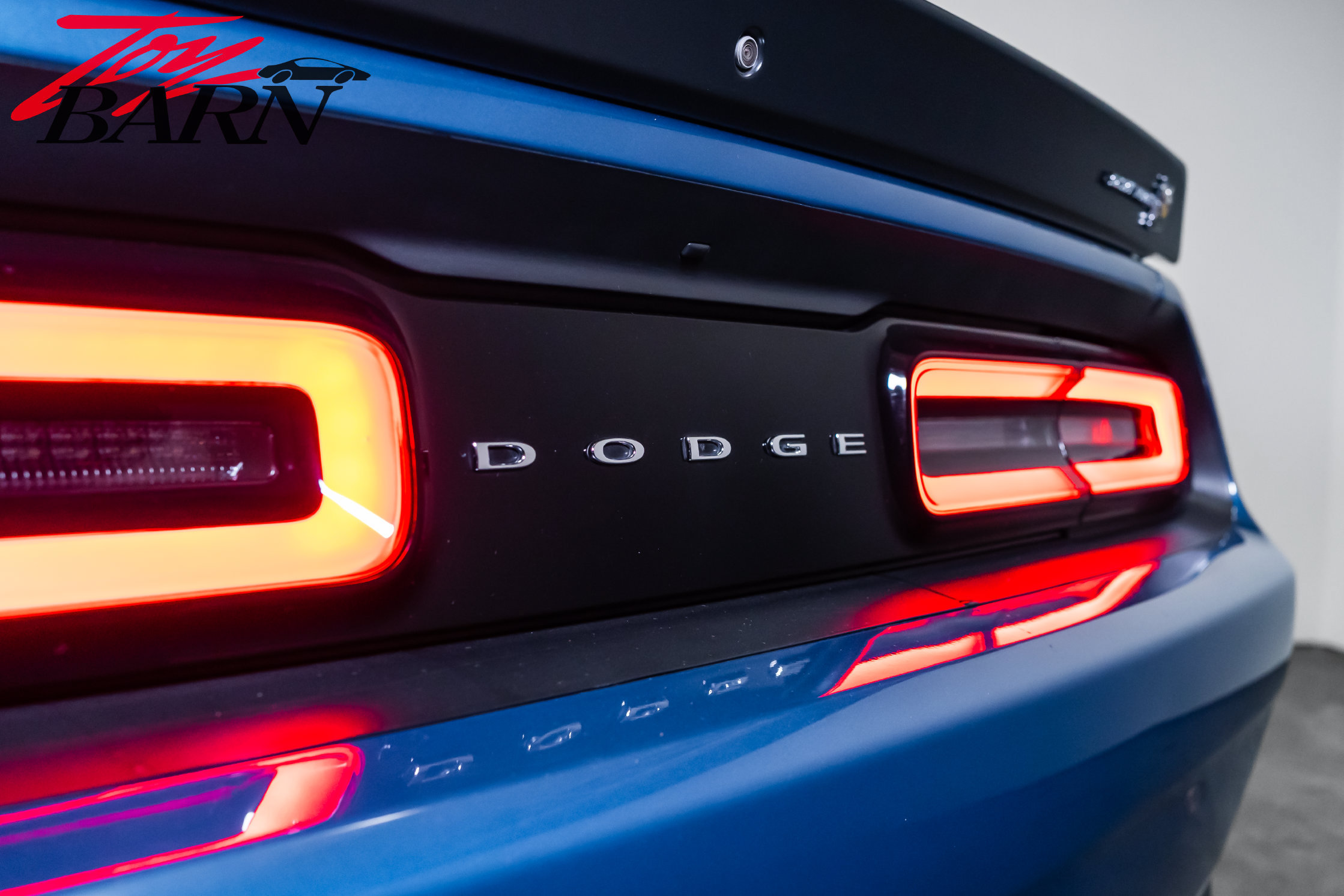 Used 2021 Dodge Challenger R/T Scat Pack RWD image 12