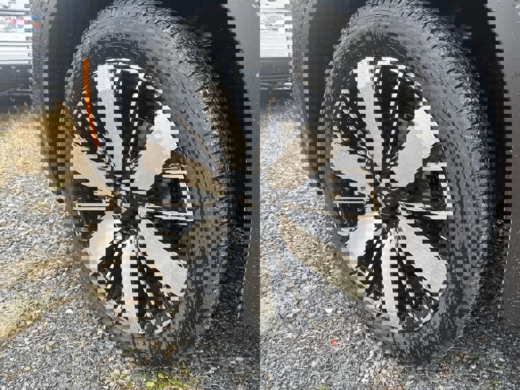 New 2026 Mitsubishi Outlander SEL image 8