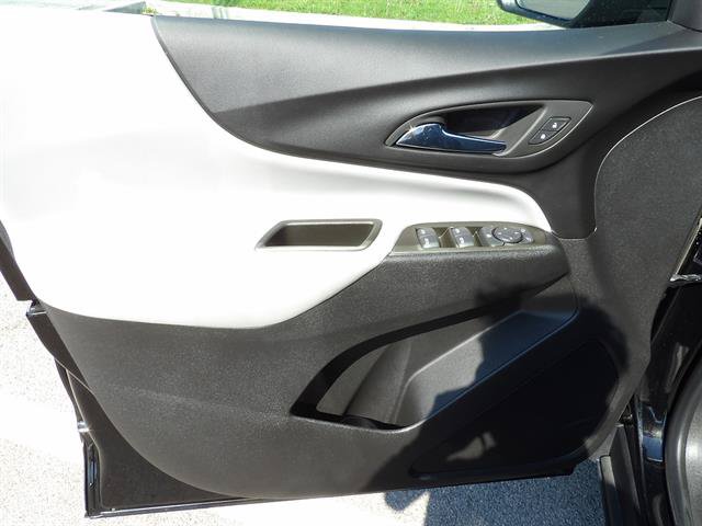 Certified 2023 Chevrolet Equinox LS w/ LS Convenience Package AWD/4WD image 13