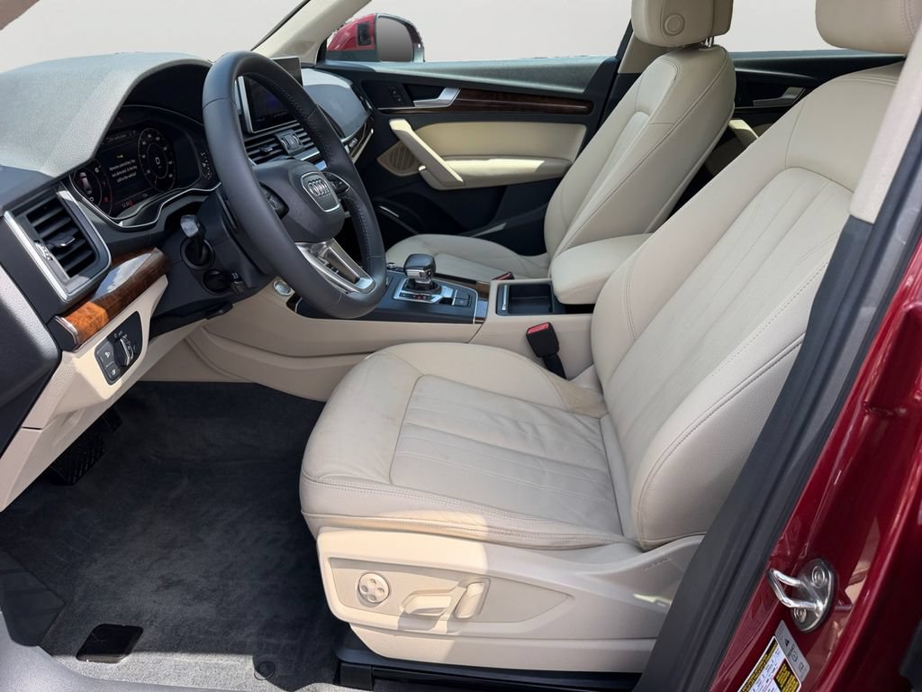 Used 2018 Audi Q5 2.0T Premium Plus w/ Premium Plus Package AWD/4WD image 16